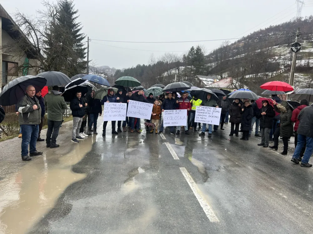 Nakon protesta mje&scaron;tana oglasili se iz Odbora Stranke pravde i pomirenja: "Za&scaron;to Bo&scaron;njačka stranka ne &scaron;titi svoј narod"