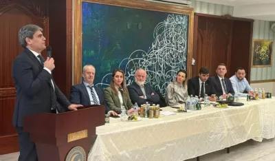 Ibrahimoviću u Njujorku u crnogorskom konzulatu priređen prijem, tokom boravka u SAD imao brojne susrete sa dijasporom