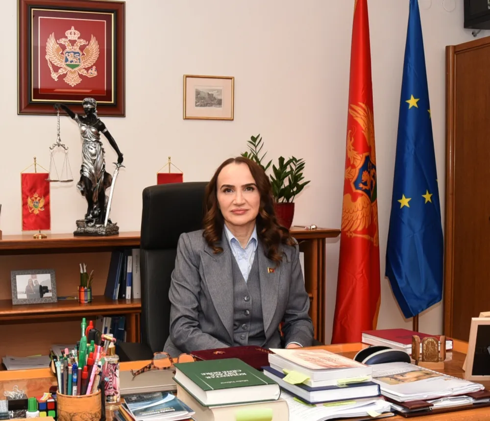 Popović: Moramo vratiti povjerenje u sudstvo