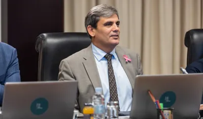 Ibrahimović za "Dan": Ne dozvolimo da nas bilo &scaron;ta skrene od cilja da do 2028. budemo u EU