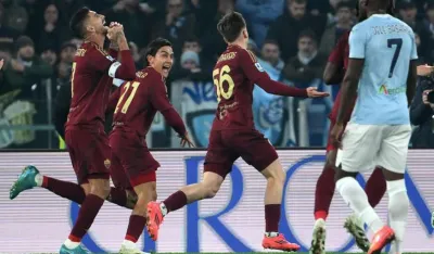 Roma slavila u derbiju