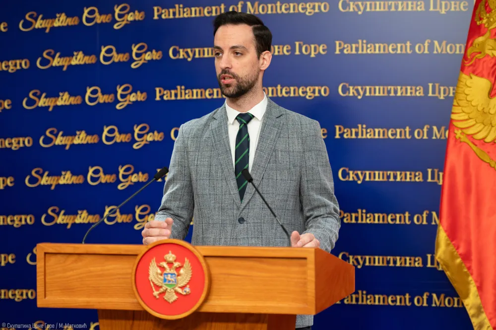 Zirojević: Tražiću informaciju ko je naredio da se maltretiraju građani koji su se iz Nik&scaron;ića uputili ka Podgorici