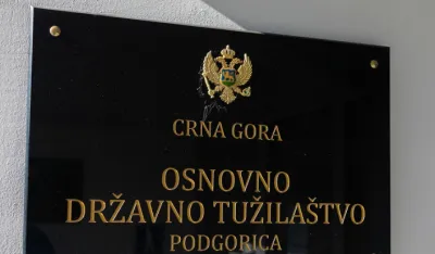 Osumnjičeni prijetio biv&scaron;oj supruzi da će dobiti dobiti metak u čelo