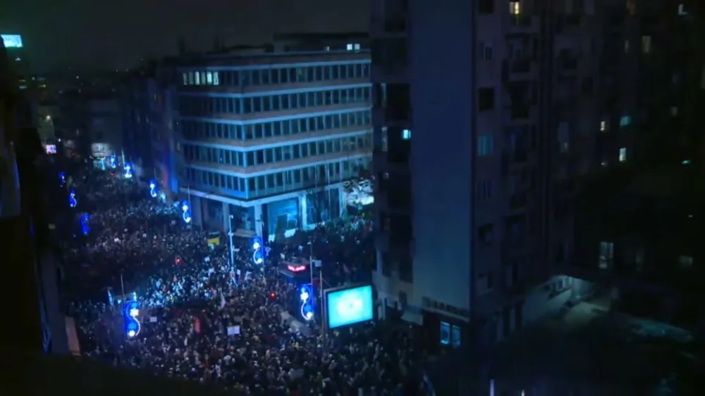 Beograd: Dio zaposlenih RTS-a javno podržao studente