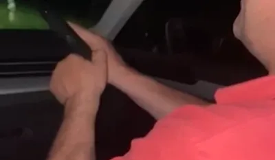 Nakon &scaron;to je pucao iz automobila ministar i potpredsjednik Vlade Hrvatske podnio ostavku