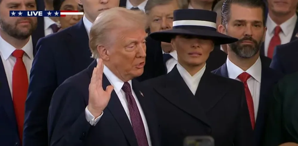 Tramp položio zakletvu