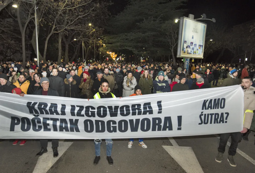 Političari nam crtaju mete, moguća i građanska neposlu&scaron;nost