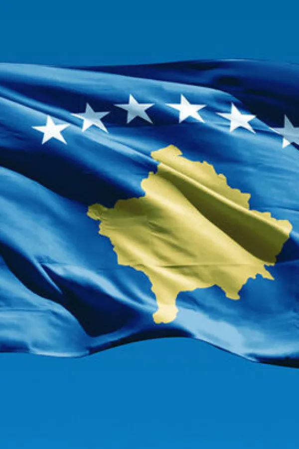 EU i zvanično imenovala novog specijalnog izaslanika za dijalog o Kosovu