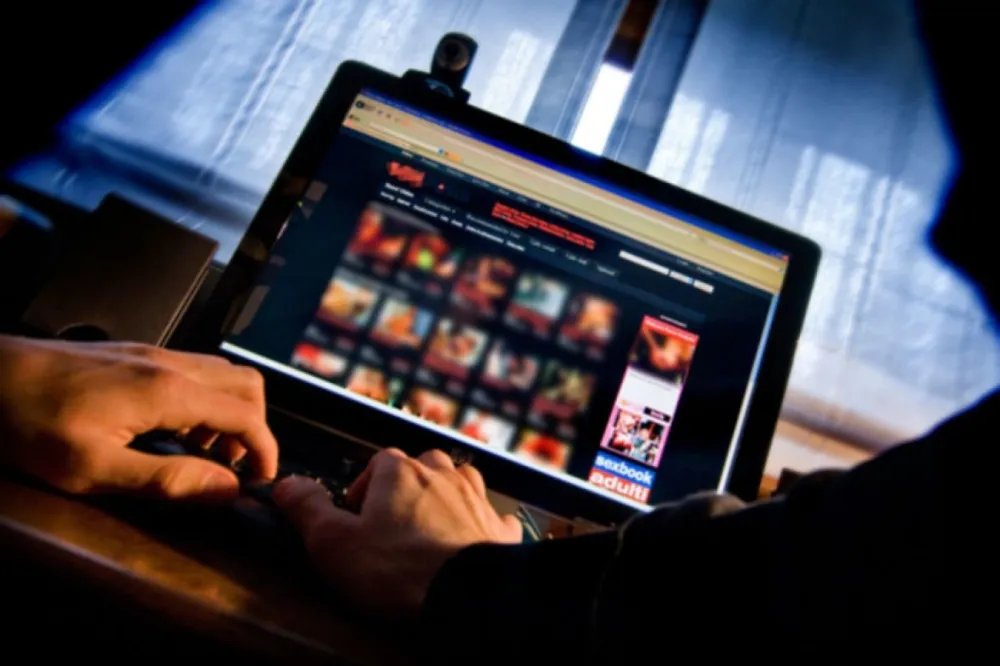 Određeno zadržavanje osumnjičenom za dječju pornografiju