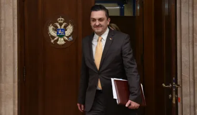 (VIDEO/FOTO) Skup&scaron;tina usvojila budžet za 2025.: Poslanici opozicije nisu prisustvovali sjednici