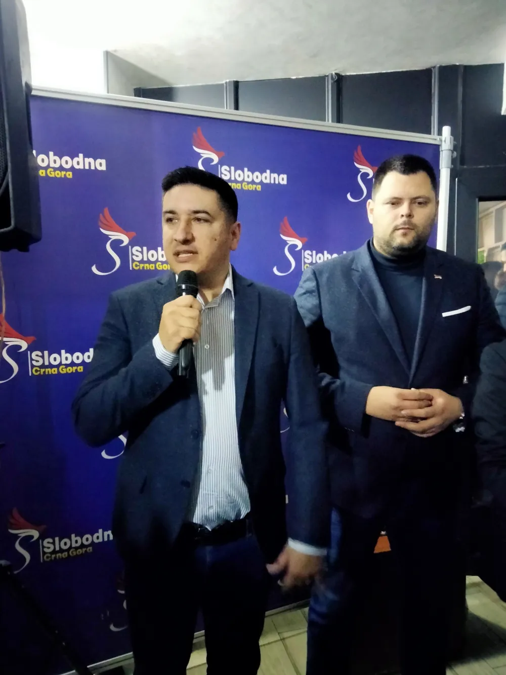 slOBODNA CRNA GORA