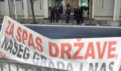 Radnici najavili protest: Sprečimo pljačku imovine HTP Boke za vraćanje dugova Brkovića