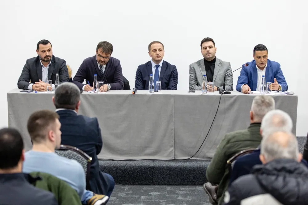 Formiran Koordinacioni odbor Evropskog saveza u Ulcinju: Zaustaviti sraman udar Vlade na turizam i privredu&nbsp;