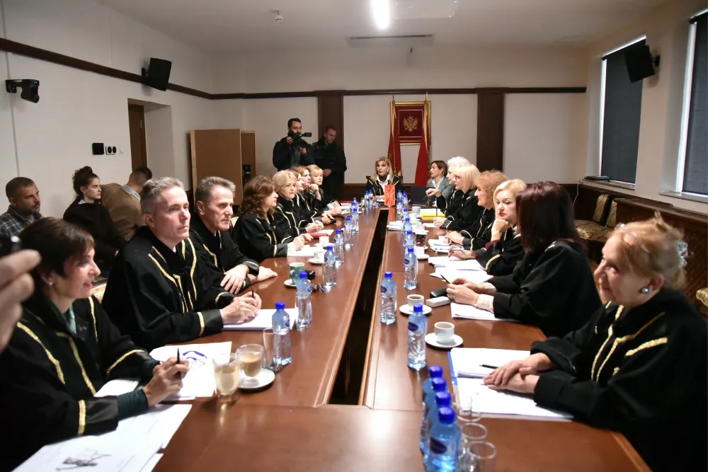 Sudije ne žele status politički eksponiranih lica