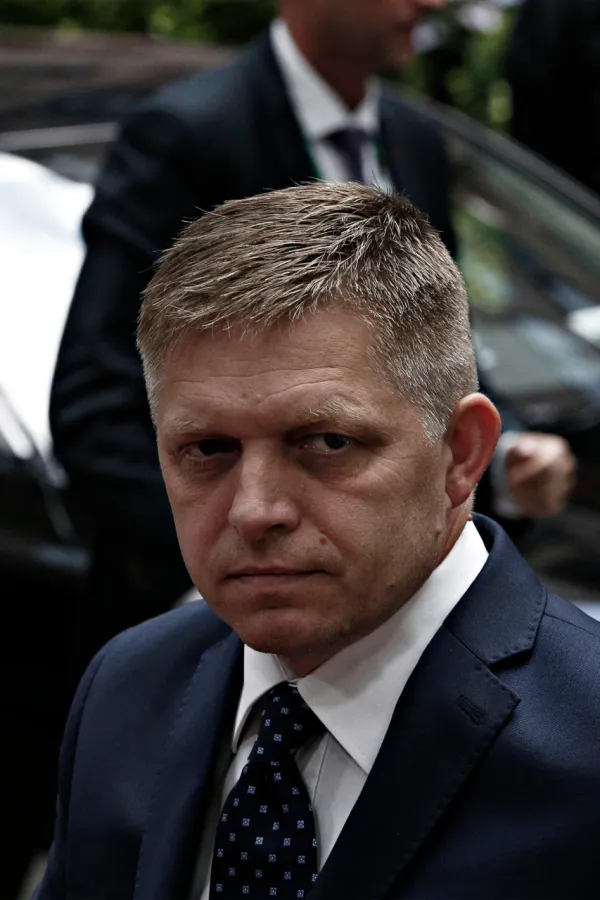 Fico: Zvaničnici EU nemaju mandat za razgovore u Parizu o prekidu vatre u Ukrajini