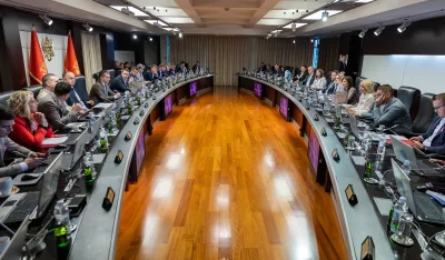 Vlada: Postepeno usklađivanje vizne politike u cilju za&scaron;tite ekonomskih interesa države