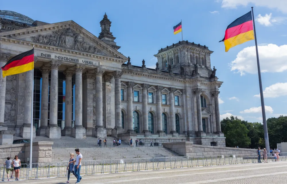 Izbori u Njemačkoj u nedjelju: Manji Bundestag, manje kandidata i sve starije biračko tijelo