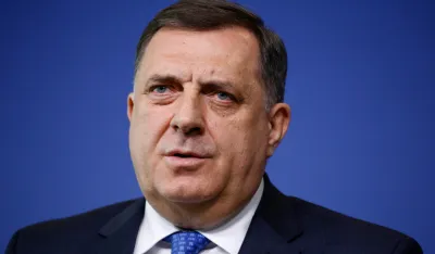 Predsjednik RS Milorad Dodik obratio se medijima nakon dana&scaron;njeg roči&scaron;ta u Sudu BiH i ocijenio&nbsp;proces farsa bez ikakve pravne osnove.