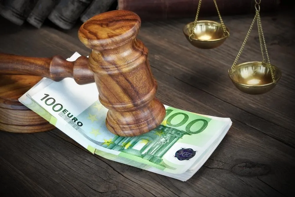 Zaplijenili 52 miliona, 25 vozila, stanove, satove...