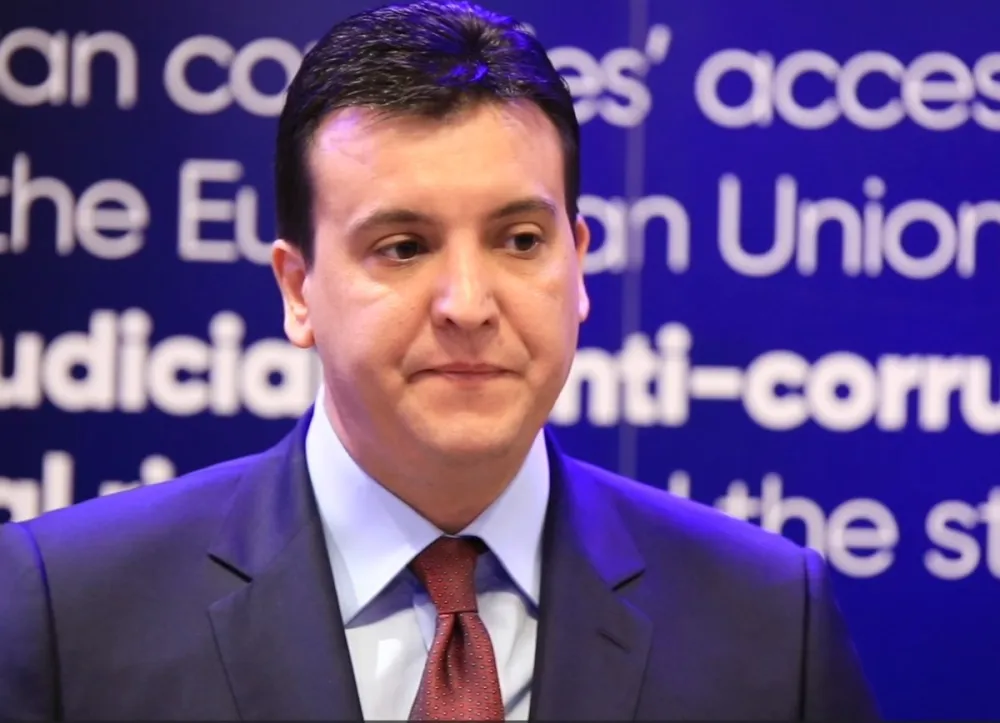 Milović: Tako je to, kad je &ldquo;naređenje sa vrha&rdquo;