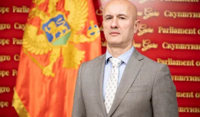 Laković: Inicijativa Milatovića o golootočanima humana, ali može da izazove podjele