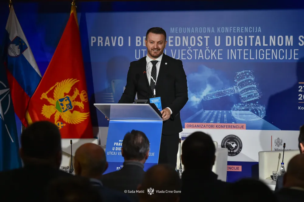 Mara&scaron; Dukaj