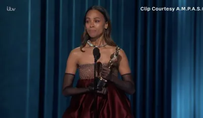 Zoe Saldana u suzama održala govor: Ja sam prva Amerikanka dominikanskog porijekla koja je dobila Oskara