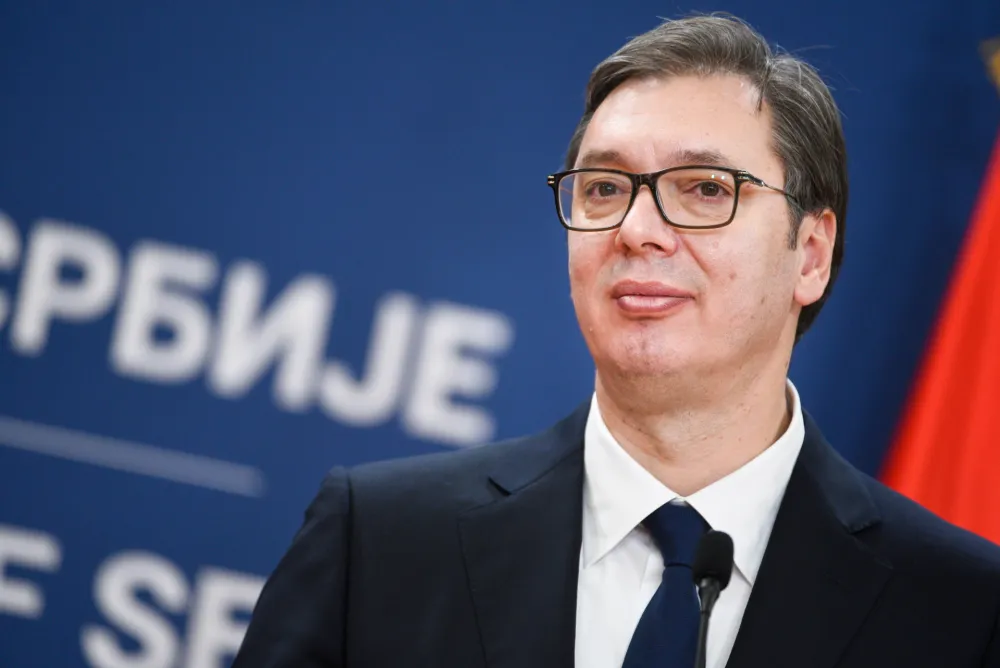 (VIDEO) Vučić izviždan u Kovačici: &Scaron;to pi&scaron;te, mene vole ljudi, to je čudo