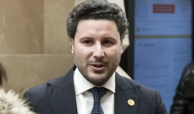 Abazović: 800 hiljada noćenja manje u 2024. umjesto da zabrine Spajićevu Vladu za stanje u turizmu oni se bave manipulacijama