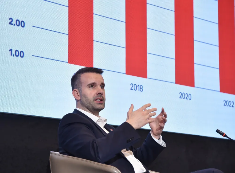 Razgovorr sa premijerom, Milojko Spajić
