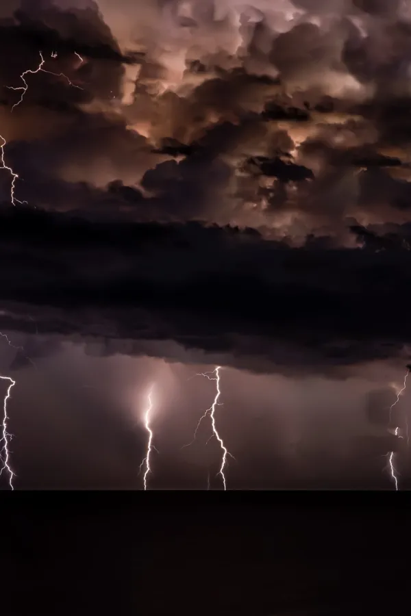SAD: U udarima tornada poginulo 18 osoba