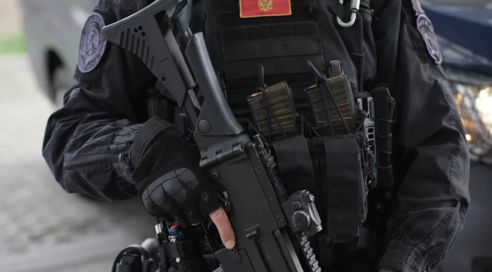 Akcija policije: Pretresi na vi&scaron;e lokacija