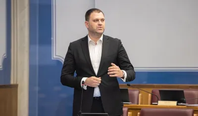 Anđu&scaron;ić: Luda sreća jedino je &scaron;to nas može privremeno spasiti od ekonomskog sunovrata