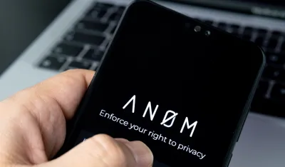 Anom, Shutterstock