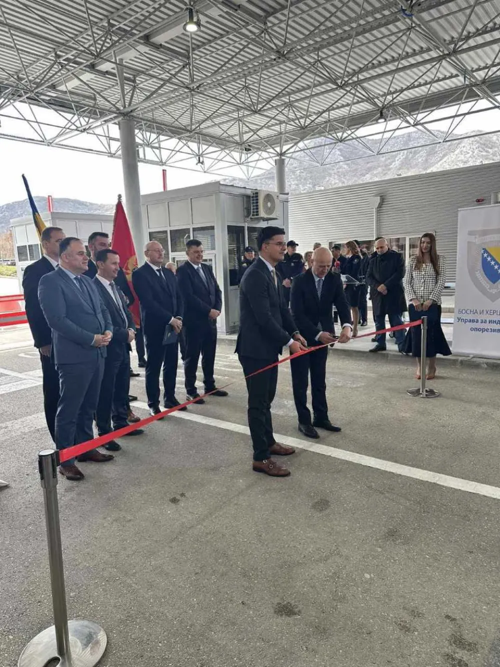 Crna Gora i BiH otvorile zajednički granični prelaz