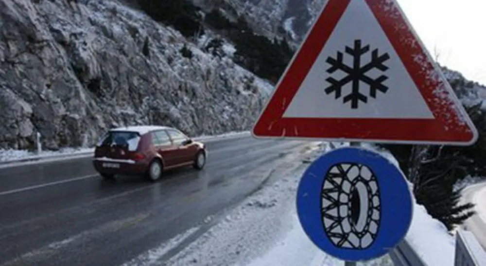 Vozačima oprez, poledica na putevima