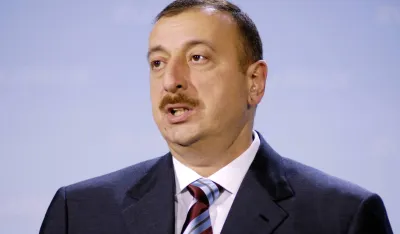 Alijev pozdravio ga&scaron;enje USAID-a: Ugasite jo&scaron; neke NVO