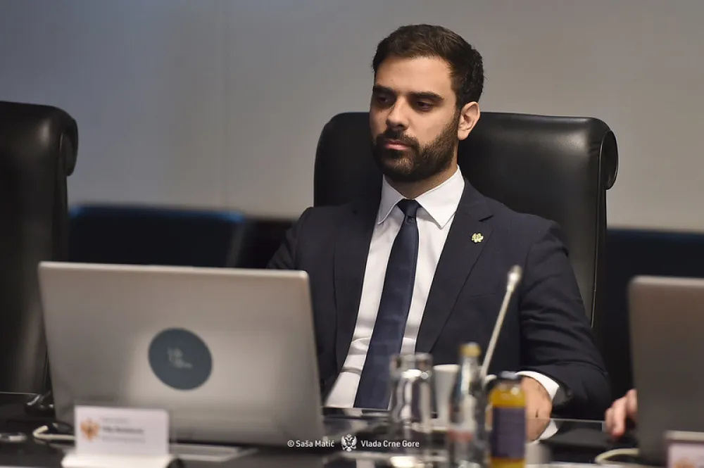 Ministar pomorstva: Dva broda Crnogorske plovidbe idu u zakup