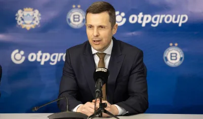 Sa&scaron;a Mujović
