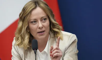 Italijanska premijerka Đorđa Meloni na konferenciji za novinare u Rimu 9. januara 2025.  G. (AP Photo/Alessandra Tarantino, File) via Guliver 