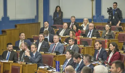 Partije osudile napad na Ćalović Marković: Podr&scaron;ka ljudima koji brane Crnu Goru