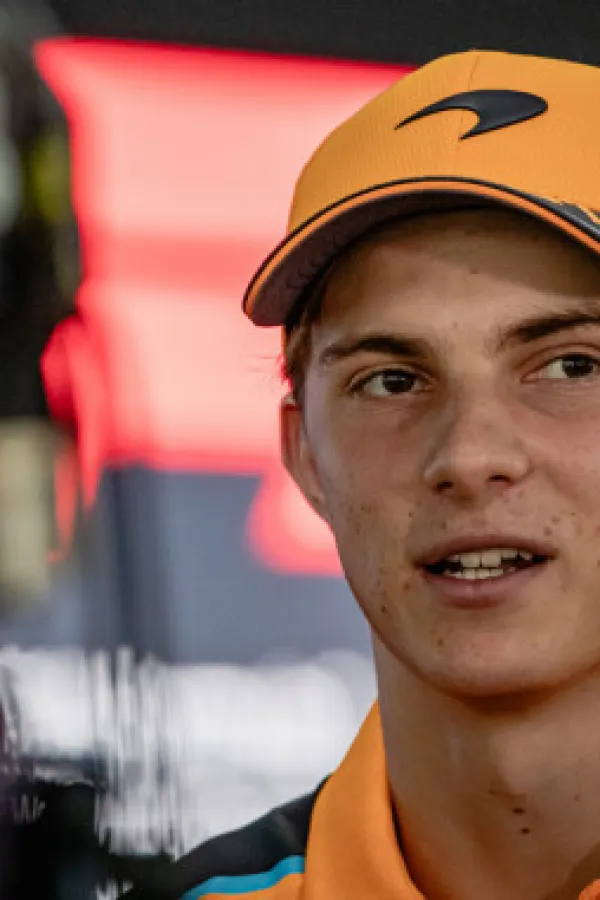 Oskar Pjastri, nova zvezda Formule 1 jugoslovenski korjeni, ljetovanje u Crnoj Gori...