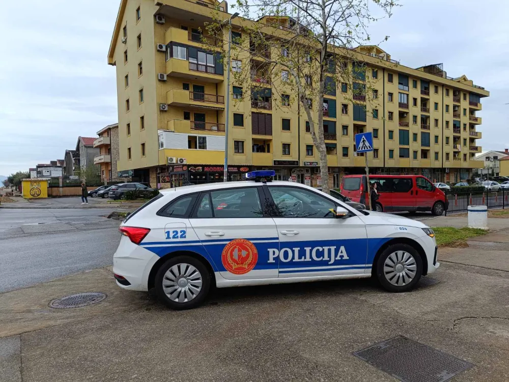 U 24 saobraćajne nezgode povrijeđeno ukupno devet osoba