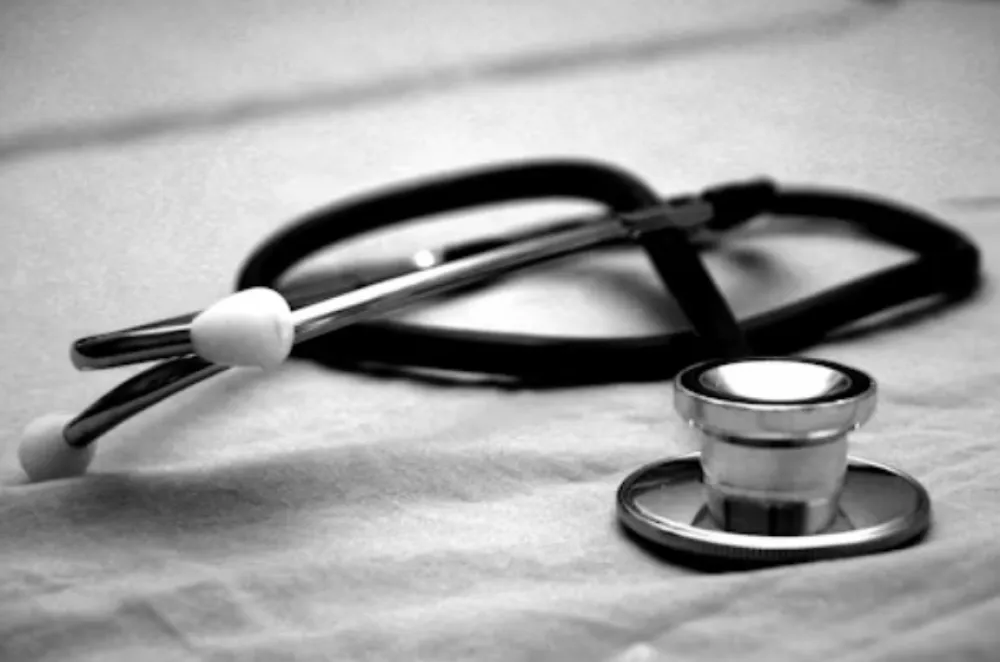 Kardiovaskularni hirurg tvrdi: Imamo epidemiju karcinoma koji su direktna posledica korona virusa