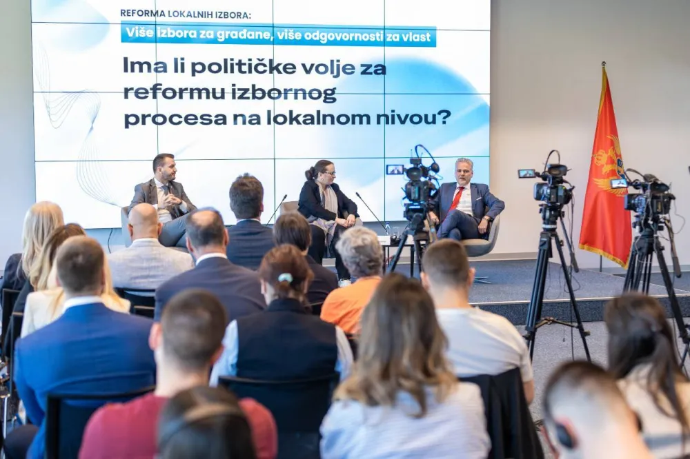 Dukaj: Zbog aktuelnog izbornog sistema trpe sve op&scaron;tine; Satler: Reforma izbornog procesa jedan od vodećih prioriteta