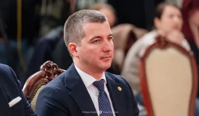Bečić:&nbsp;Murino nas&nbsp;opominje na cijenu rata i podsjeća na svetinju mira