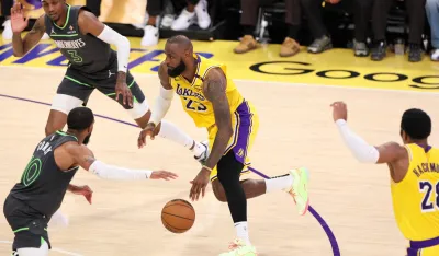 Lebron Džejms