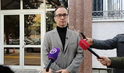 Jovanović podnio inicijativu za li&scaron;enje poslovne sposobnosti Vučića