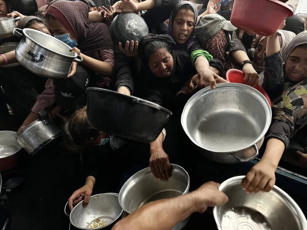 Izrael odobrio mogućnost distribucije humanitarne pomoć Gazi ako bude potrebna