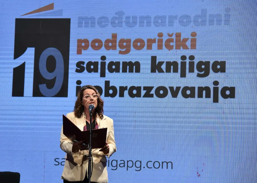 Ministarka Vujović